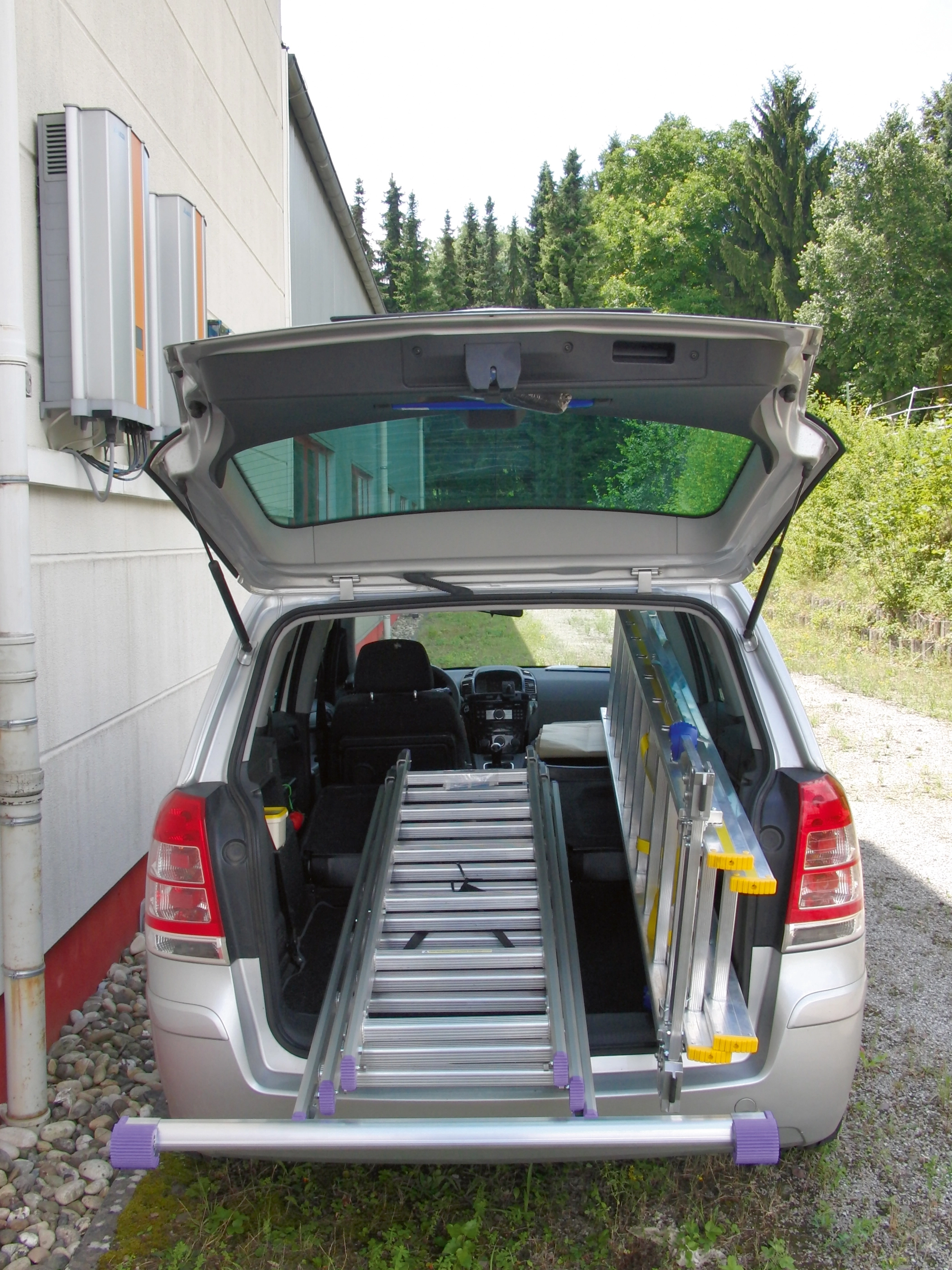 Anlegeleiter Alu, mit Klapptraverse Anlegeleiter Alu, mit Klapptraverse