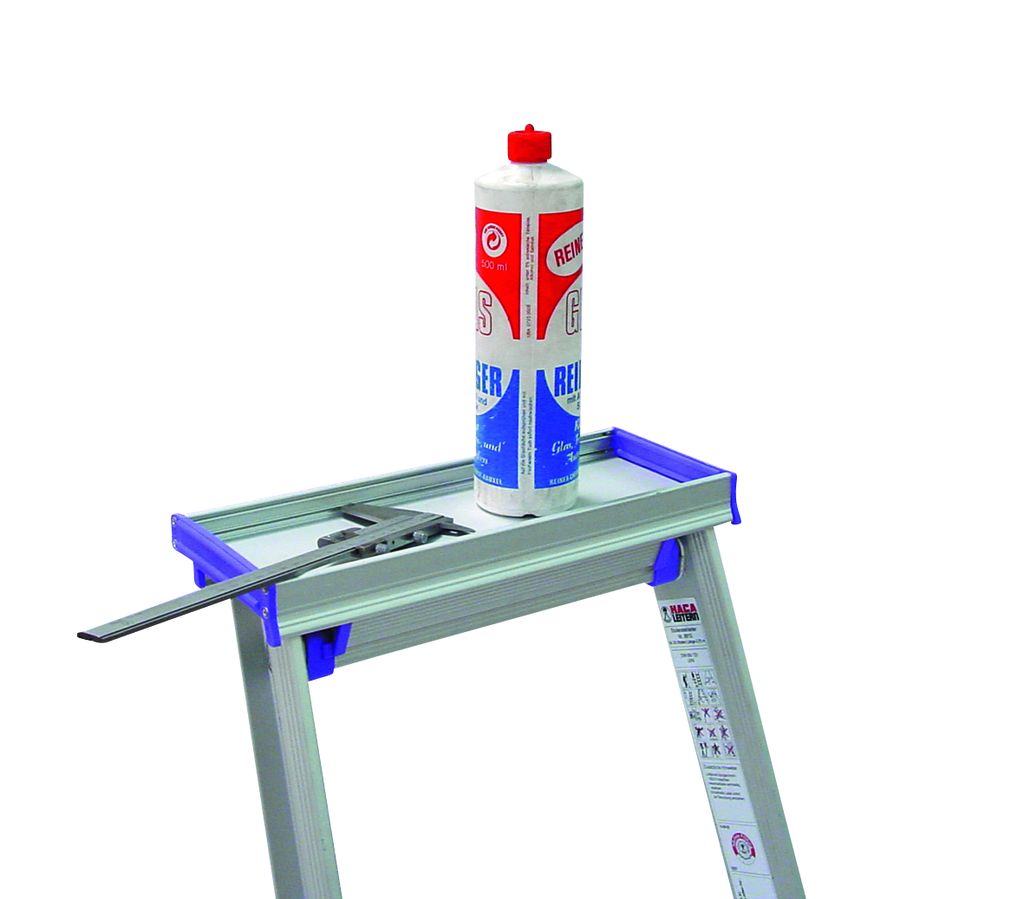 Stufenstehleitern aus Alu, eloxierte Holme mit Sicherheitsbrücke Stufenstehleitern aus Alu, eloxierte Holme mit Sicherheitsbrücke