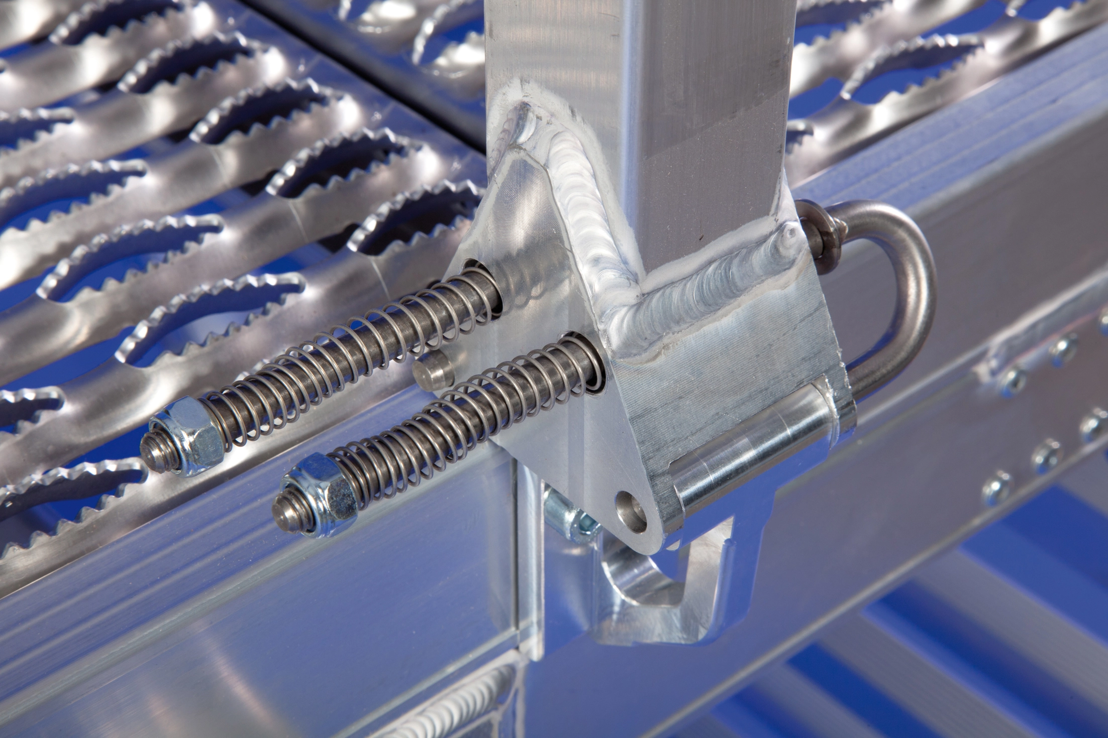 Rettungsplattform nach DIN14830 Rettungsplattform nach DIN14830