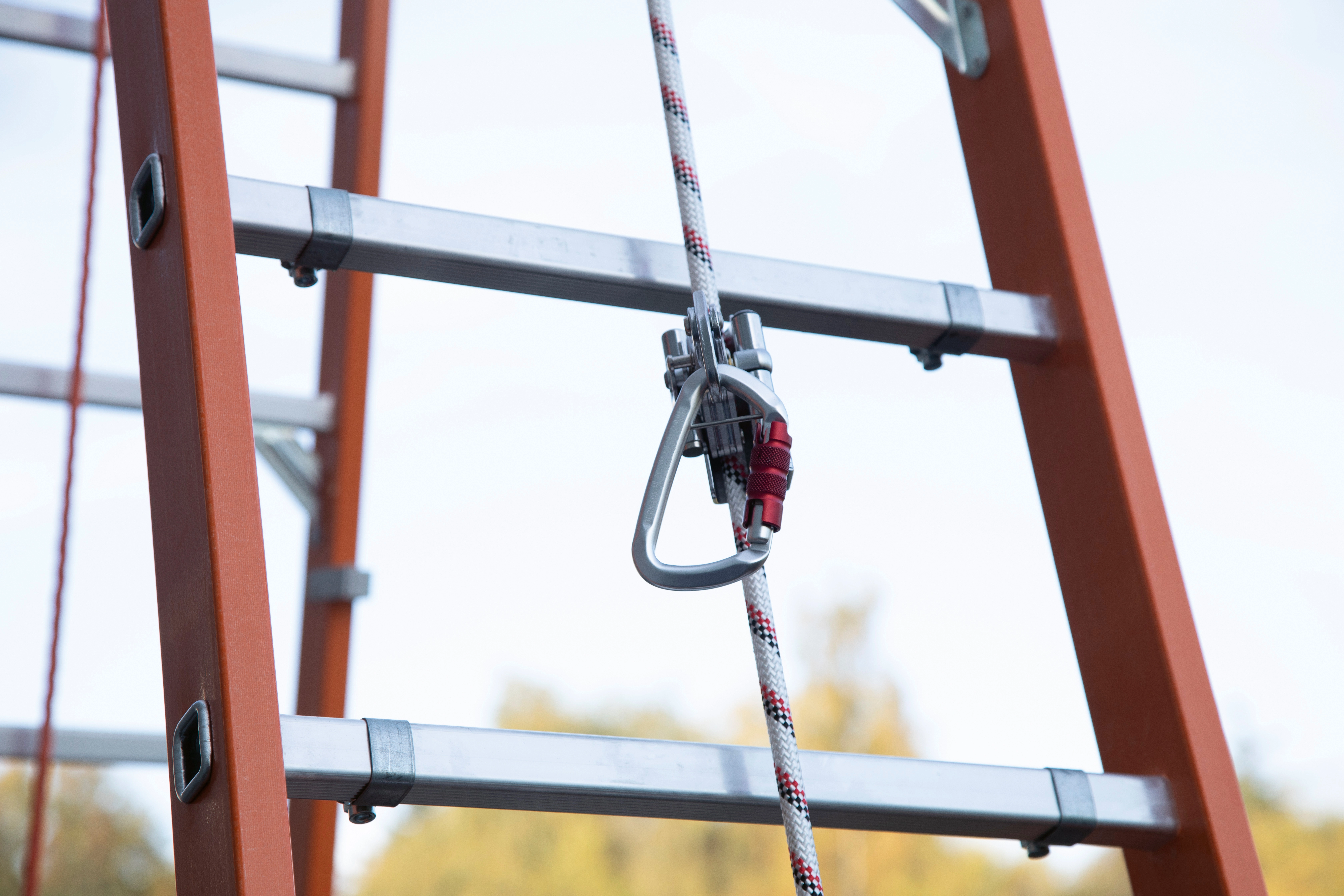 Montageleiter mit Fahrgestell Spurweite DB 1435 mm Montageleiter mit Fahrgestell Spurweite DB 1435 mm