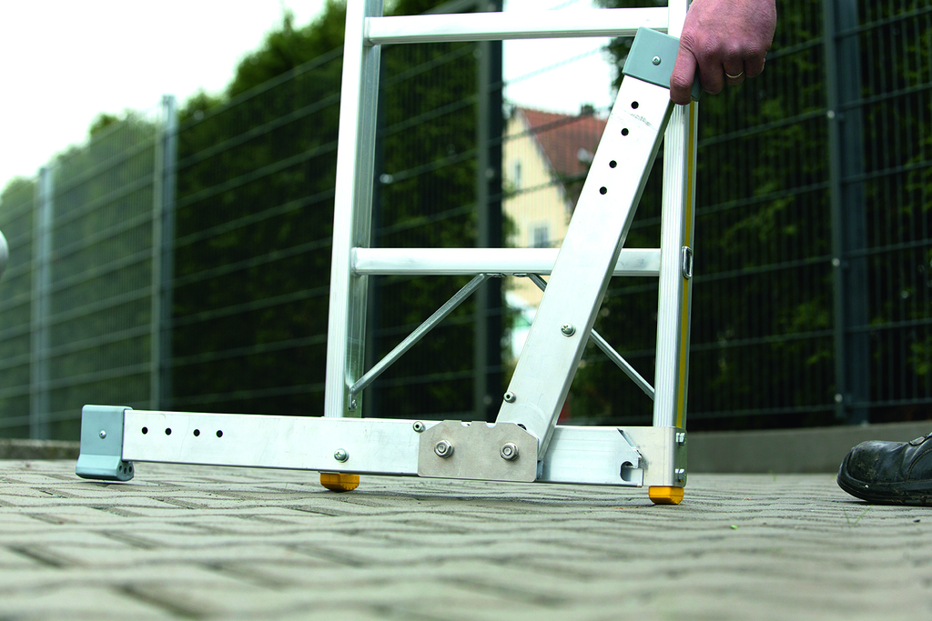 Universalklapptraverse -420 mm Universalklapptraverse -420 mm